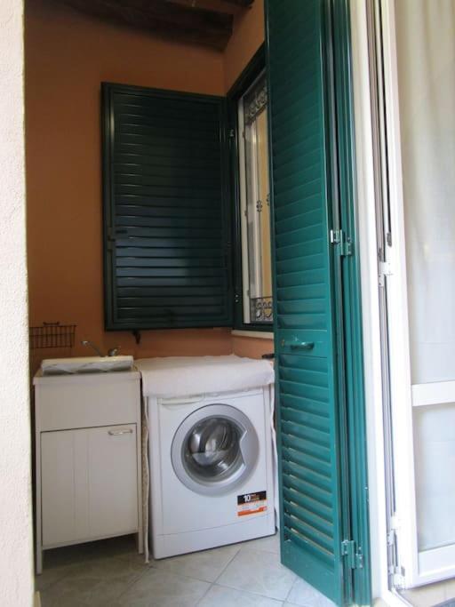 Il Piccolo Eden - Private Garden Apartment Livorno Exterior photo
