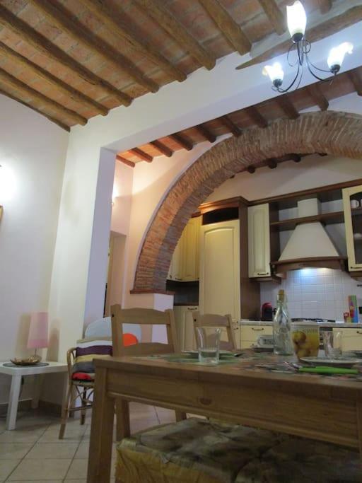 Il Piccolo Eden - Private Garden Apartment Livorno Exterior photo