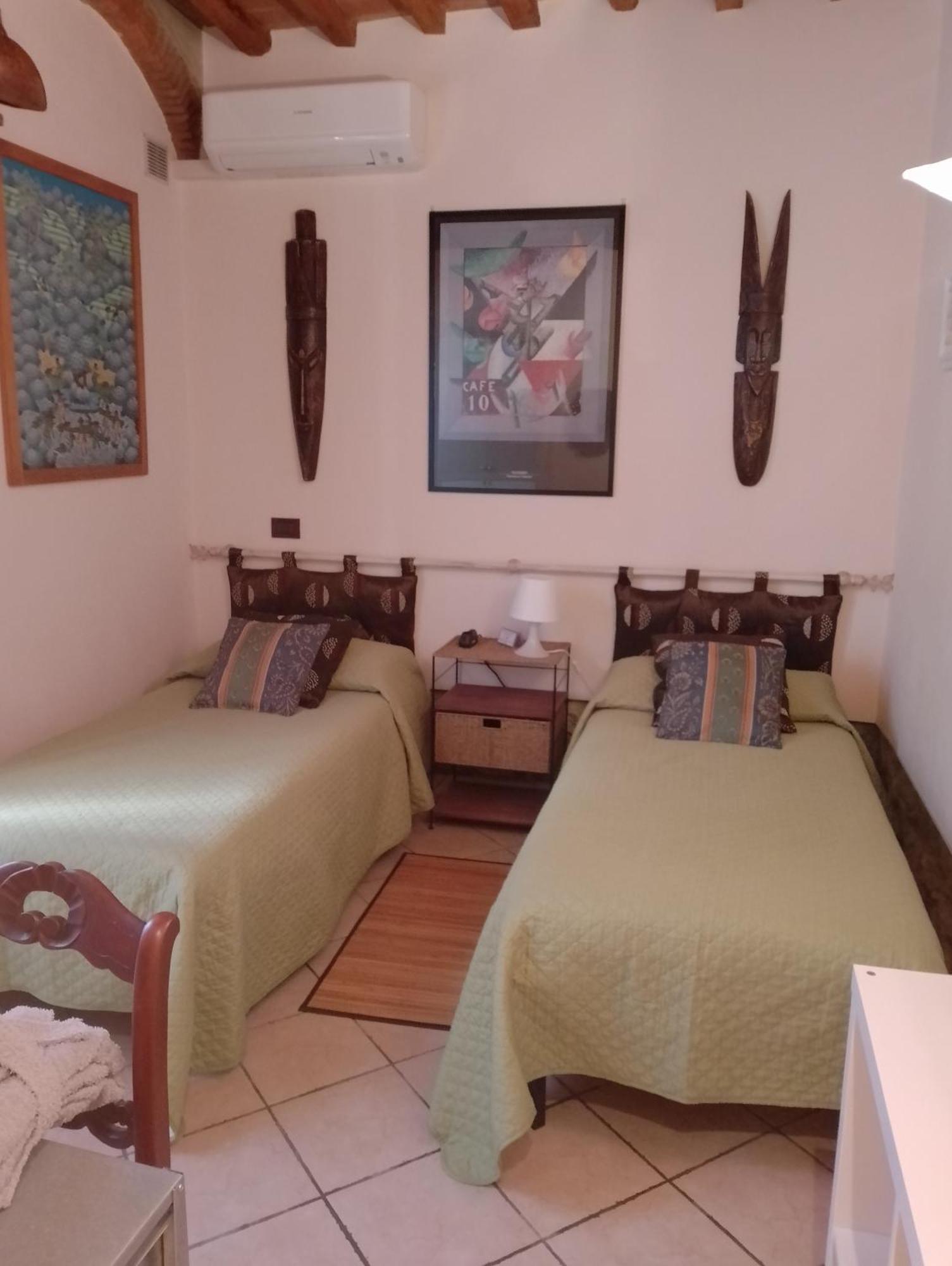 Il Piccolo Eden - Private Garden Apartment Livorno Exterior photo